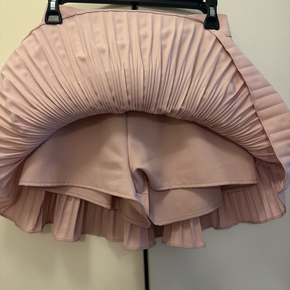 Pleated Rose Skort - Picture 4 of 5